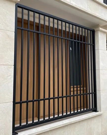 حفاظ پنجره شیک برای آپارتمان